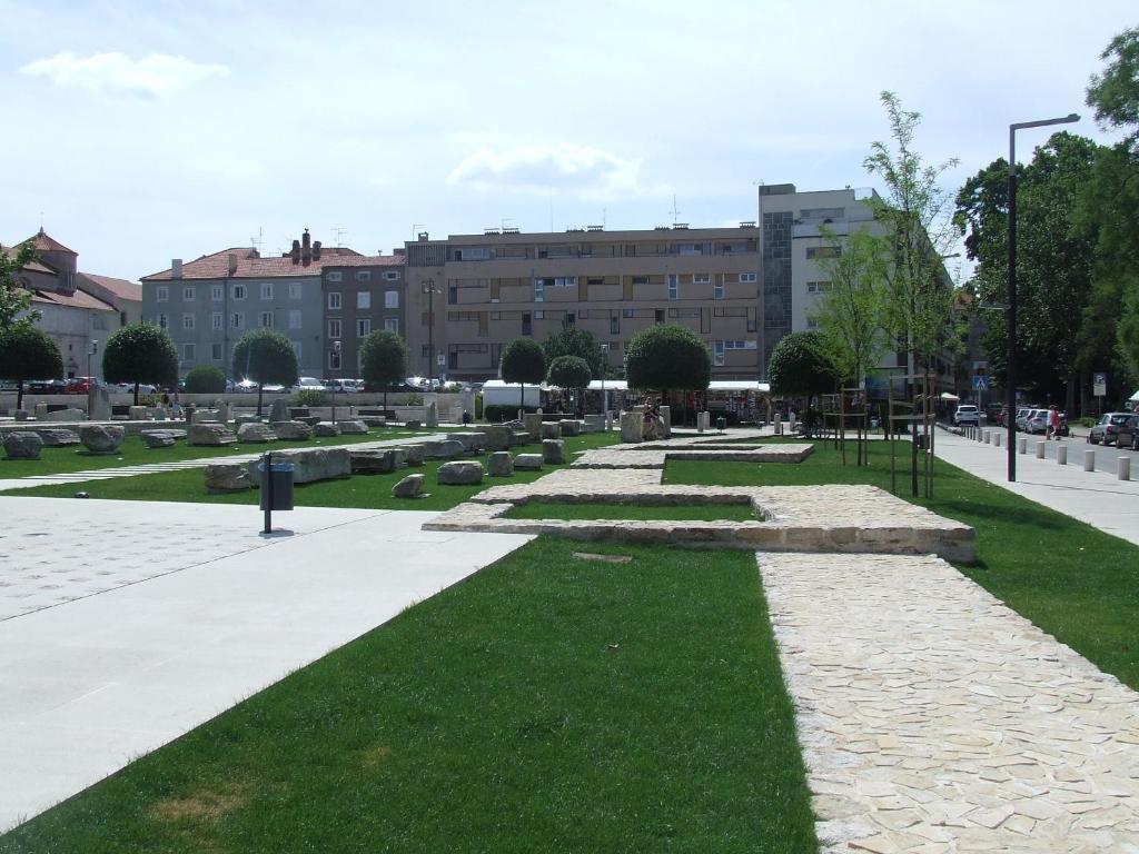 Luxury Town Center Apartments Zadar Oda fotoğraf